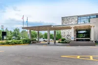 Travelodge by Wyndham Trois-Rivieres Hotels in der Nähe von Le Carrefour Trois-Rivières-Ouest