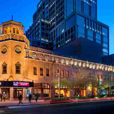 Sheraton Phoenix Downtown Hotel Exterior