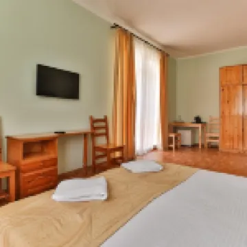 Imperia Hotel