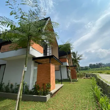 Lenirra Villa & Resto