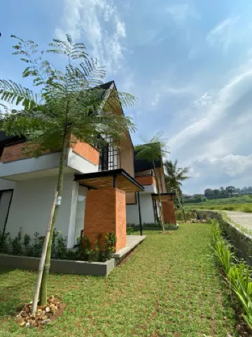 Lenirra Villa & Resto