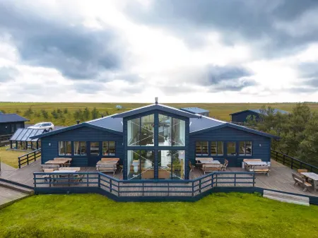 Aurora Lodge Hotel Отели рядом с достопримечательностью «LAVA Centre»