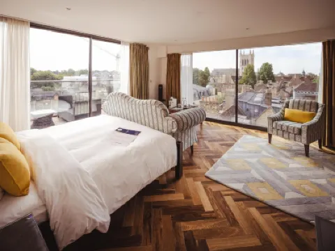 The Varsity Hotel & Spa Hôtels à proximité de : Pont des Soupirs