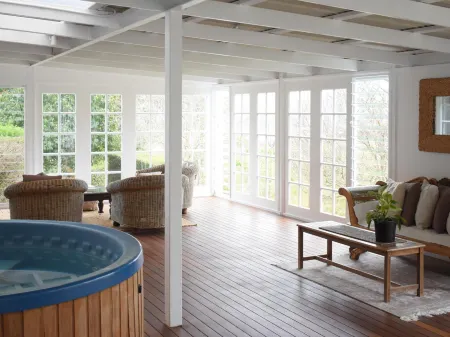 Maleny Homestead & Cottage