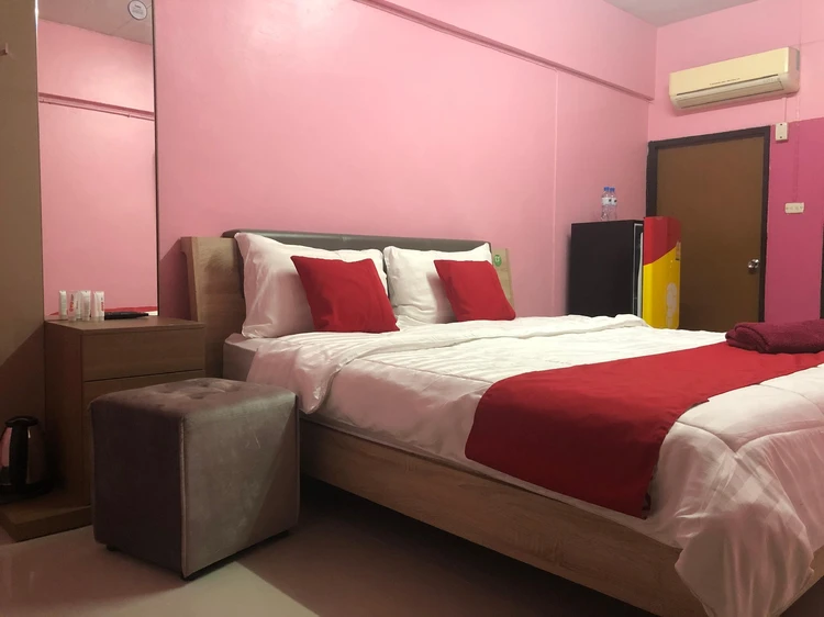 รูปภาพของGreen Place (กรีนเพลส)