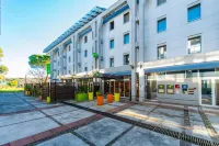 ibis Styles Antibes Hotel in zona Cesar Coffee Shop