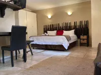 Lion's Guesthouse and the Buck&Lion Restaurant Hotels in Groblersdal
