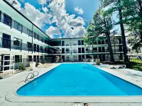 Motel 6 Flagstaff, AZ - West - Woodland Village - piscine