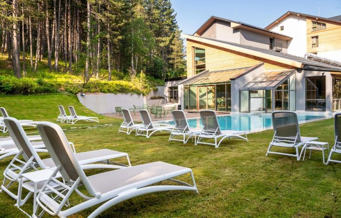 Kashmir Wellness & Spa Hotel Adults Only