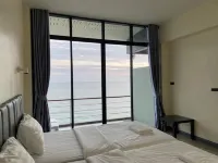 Phala Shore Resort