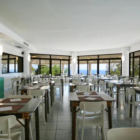 Hotel Marinella - Private Free Parking - Grotticelle Beach 200 m