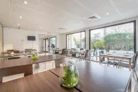 Comfort Aparthotel Marseille Prado