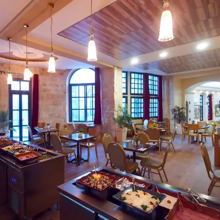 New Imperial Hotel