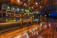 Borneo Sepilok Rainforest Resort - ที่มีบาร์