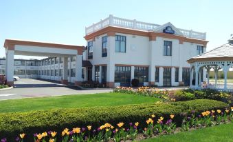 Days Inn by Wyndham Windsor Locks / Bradley Intl Airport
