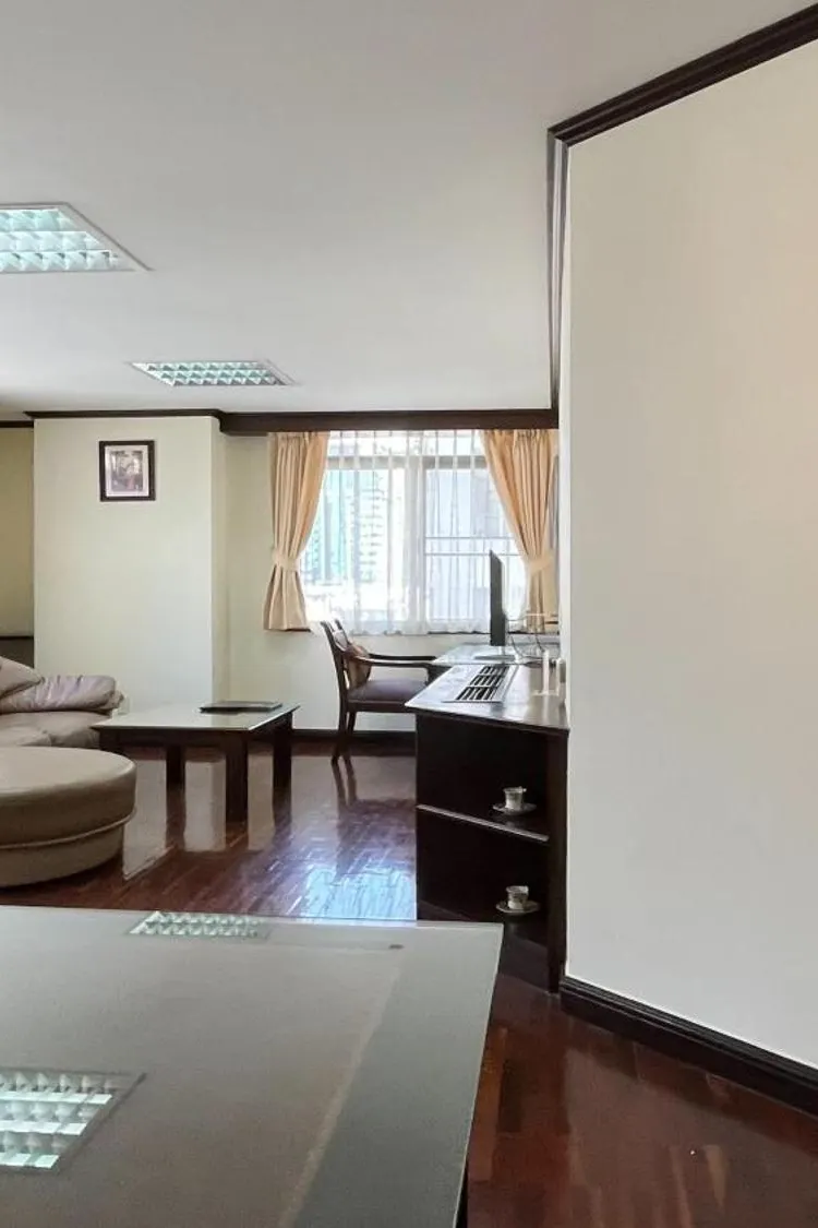 ห้องเตียงเดี่ยวสองเตียงมีห้องครัว
