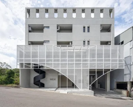 H. SUITE INN Отели рядом с достопримечательностью «Wen Wu Temple»