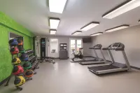 La Quinta Inn & Suites by Wyndham Atlanta Airport South - Gym
