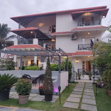 Elegant Holiday Homes Coorg Отели в г. Кушалнагар