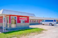 Green Acre Motel by OYO Near Rush County Airport โรงแรมใน