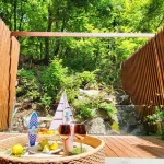 Sokcho Floating Whale Seorak Dojeok Waterfall Stay - С бассейном