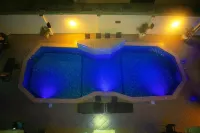 Presken Hotels @Fajodd-4 - Swimmingpools