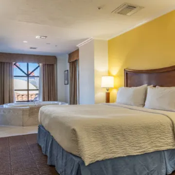 Holiday Inn Express & Suites TUCSON MALL by IHG