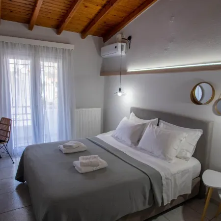 Avres Apartments