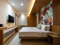 Aralea Coliving Hotels near Six-ways Roundabout