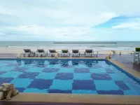 Sea-Sky Resort - Beach