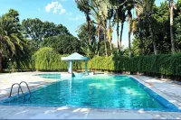 Kazi Resort & Hotel - 2-Star