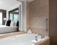 Wedgewood Hotel & Spa - Relais & Chateaux - Romantic