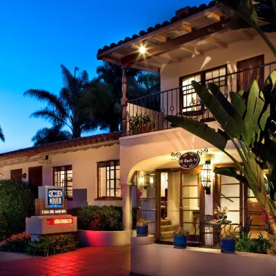 Casa Del Mar Inn Hotels near Santa Barbara Beach