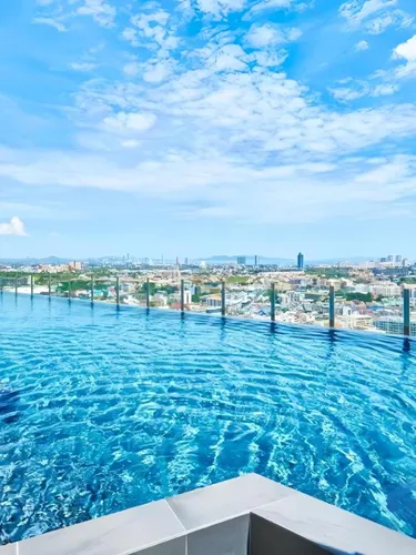 รูปภาพของThe Base Central Pattaya