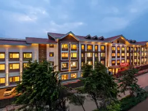Ramada by Wyndham Gangtok Hotel & Casino Golden