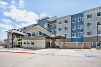Residence Inn Wichita Falls Hotel dekat Akin Auditorium