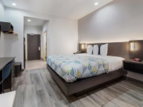 Studio 6 Katy, TX Hotels in Katy