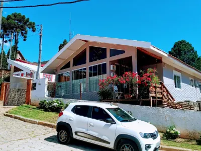Suites Bela João e Maria Hotels in der Nähe von Casa - Chalé Condomínio Estância das Águas Claras