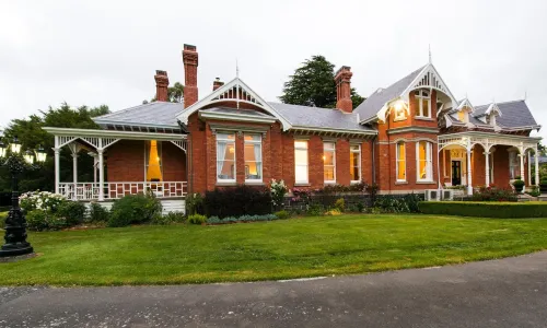 Arcoona Manor