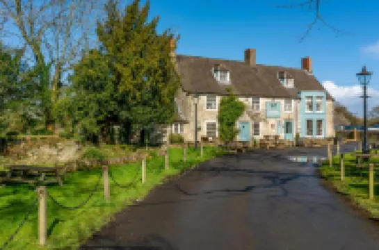 The Horse & Groom Inn Hotels in Malmesbury