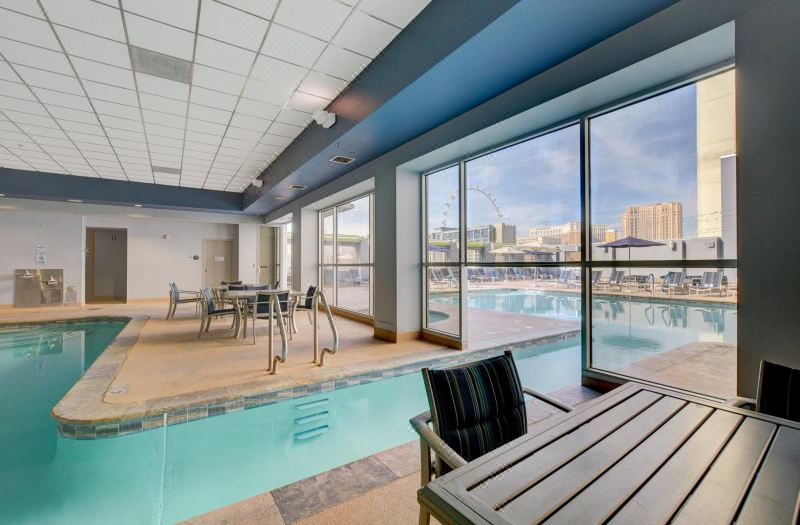 The Platinum Hotel photo 2