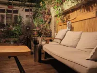 بيت شباب لوتس جاردن إزمير Hotels near باسماني