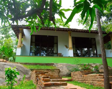Serenity Sigiri Resort Hotels in Matale