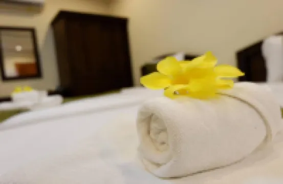 ナーンバーンクン ホテル