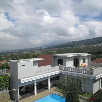 Osmond Villa Resort Отели рядом с достопримечательностью «Кемпинг-парк Графика-Сиколе»