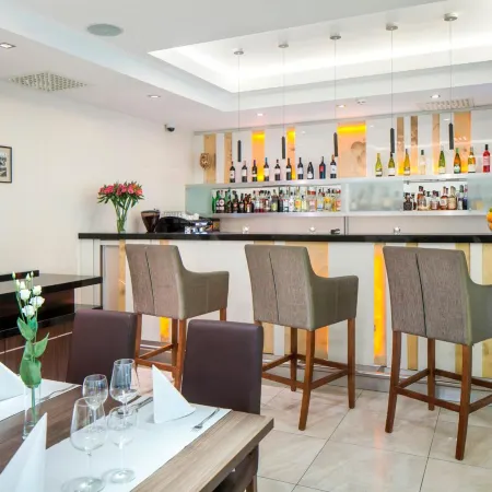 Hotel Różany Gaj - Destigo Hotels
