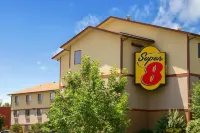 Super 8 by Wyndham Kennewick