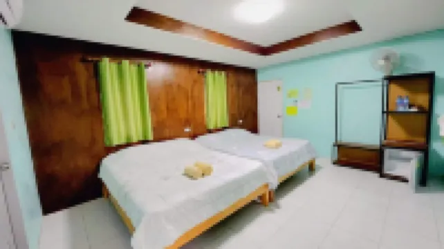 Phuingna Cafe and Resort Hotels near Wat Tham Sarika