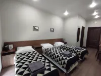 Na Voskresenskoj Hotel