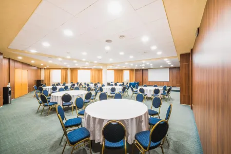 Атриум Палас Отель